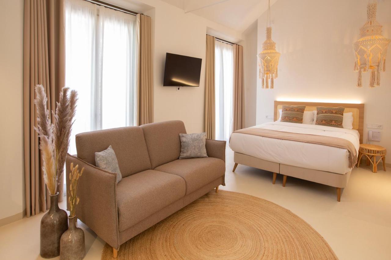 Alux Boutique Hotel มาลากา ภายนอก รูปภาพ