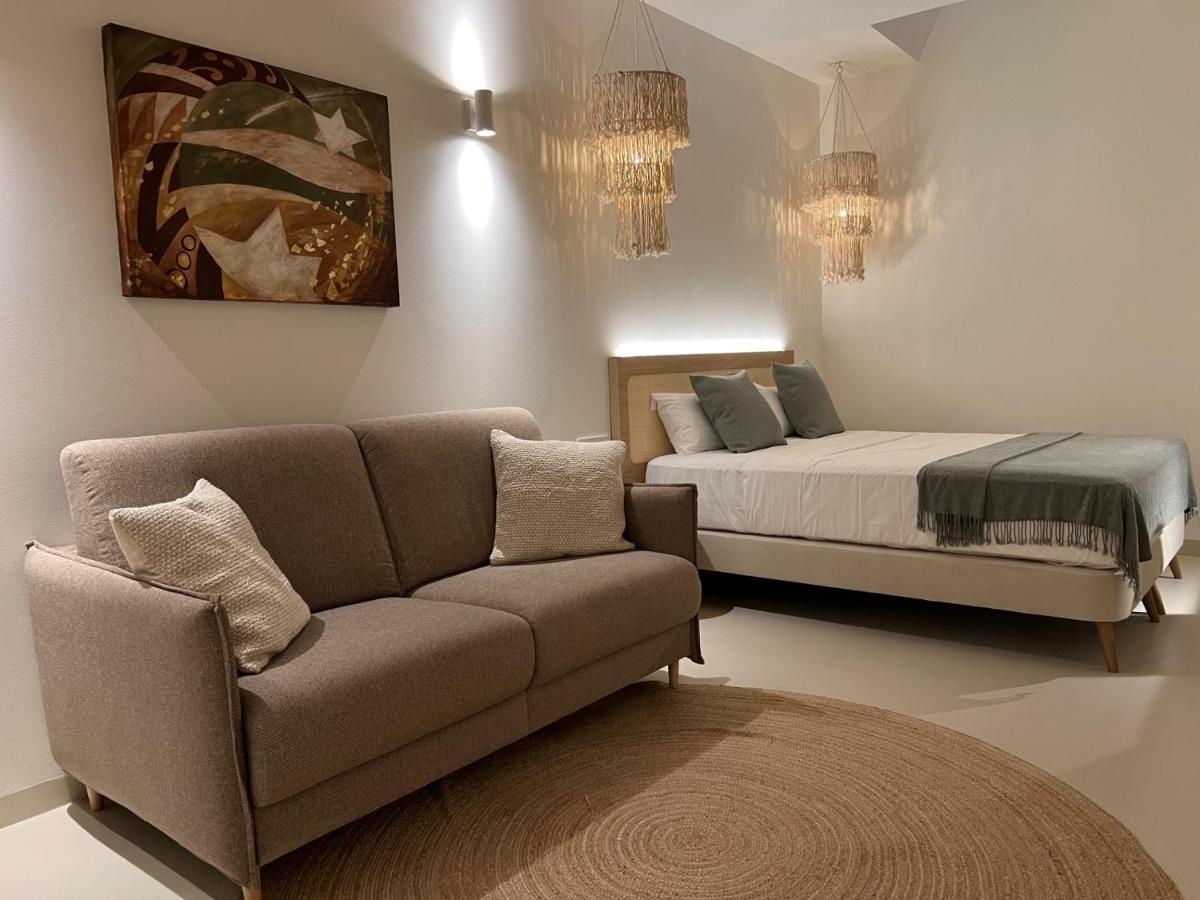 Alux Boutique Hotel มาลากา ภายนอก รูปภาพ